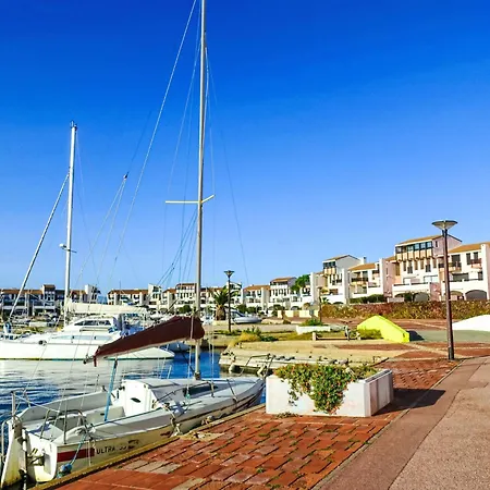 Grenade-2 By Interhome