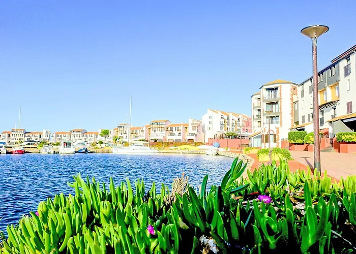 Grenade-2 By Interhome